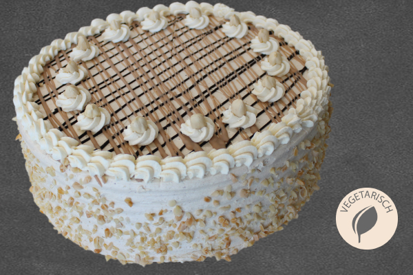 Haselnuss-Cremetorte